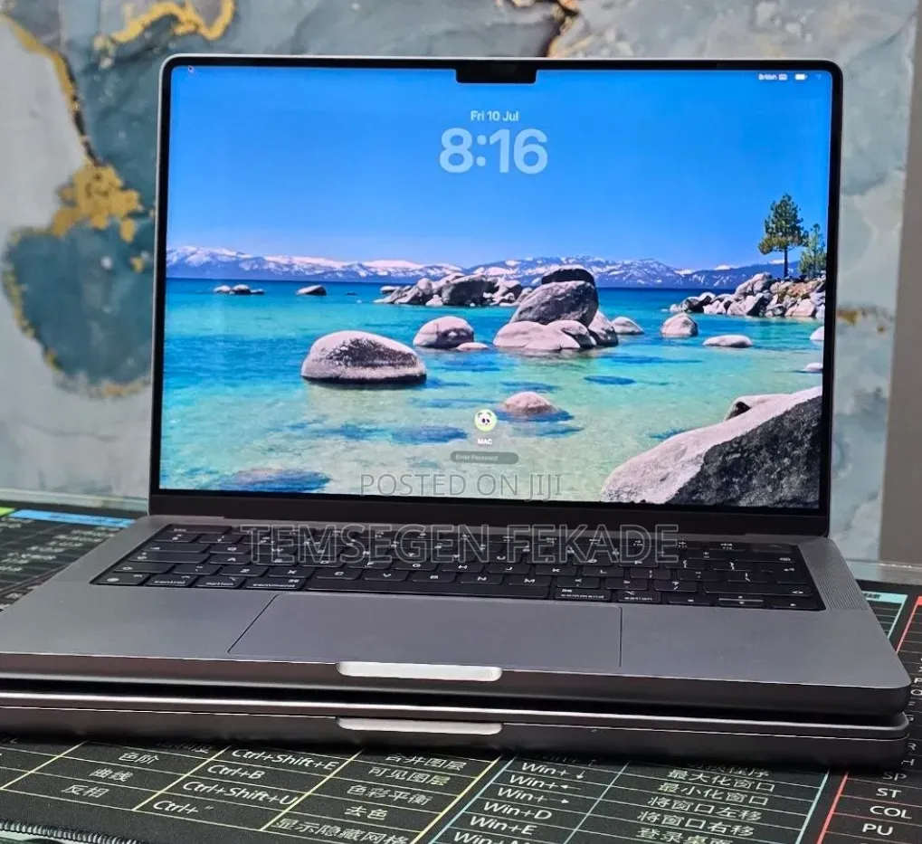 New Laptop Apple MacBook Pro 2020 M1 32GB Apple M1 Pro SSD 512GB