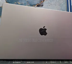 New Laptop Apple MacBook Pro 2021 M1 32GB Intel Core M SSD 512GB