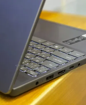 New Laptop Lenovo Ideapad 3 16GB Intel Core i7 SSD 512GB