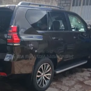 Toyota Land Cruiser Prado 2019 Maroon