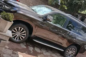 Toyota Land Cruiser Prado 2019 Maroon