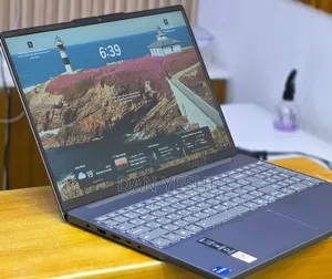 New Laptop Lenovo Ideapad 3 16GB Intel Core i7 SSD 512GB