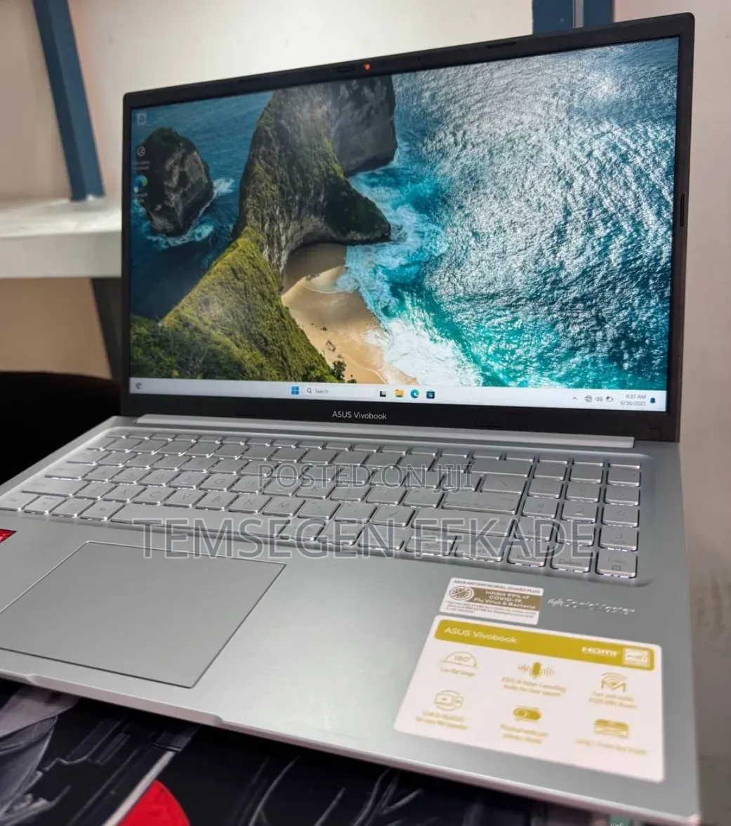 New Laptop Asus VivoBook 15 X505BA 16GB AMD Ryzen 7 SSD 512GB