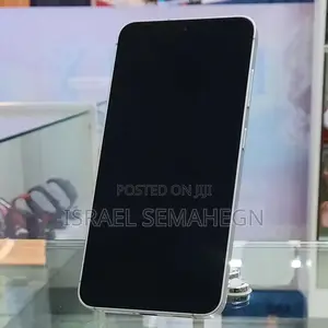 New Samsung Galaxy S24 128 GB Silver