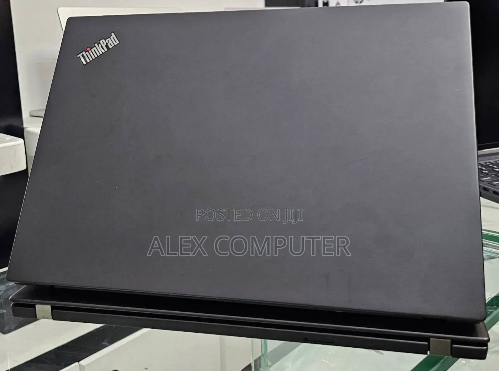 New Laptop Lenovo ThinkPad t495s 16GB AMD Ryzen 7 SSD 512GB
