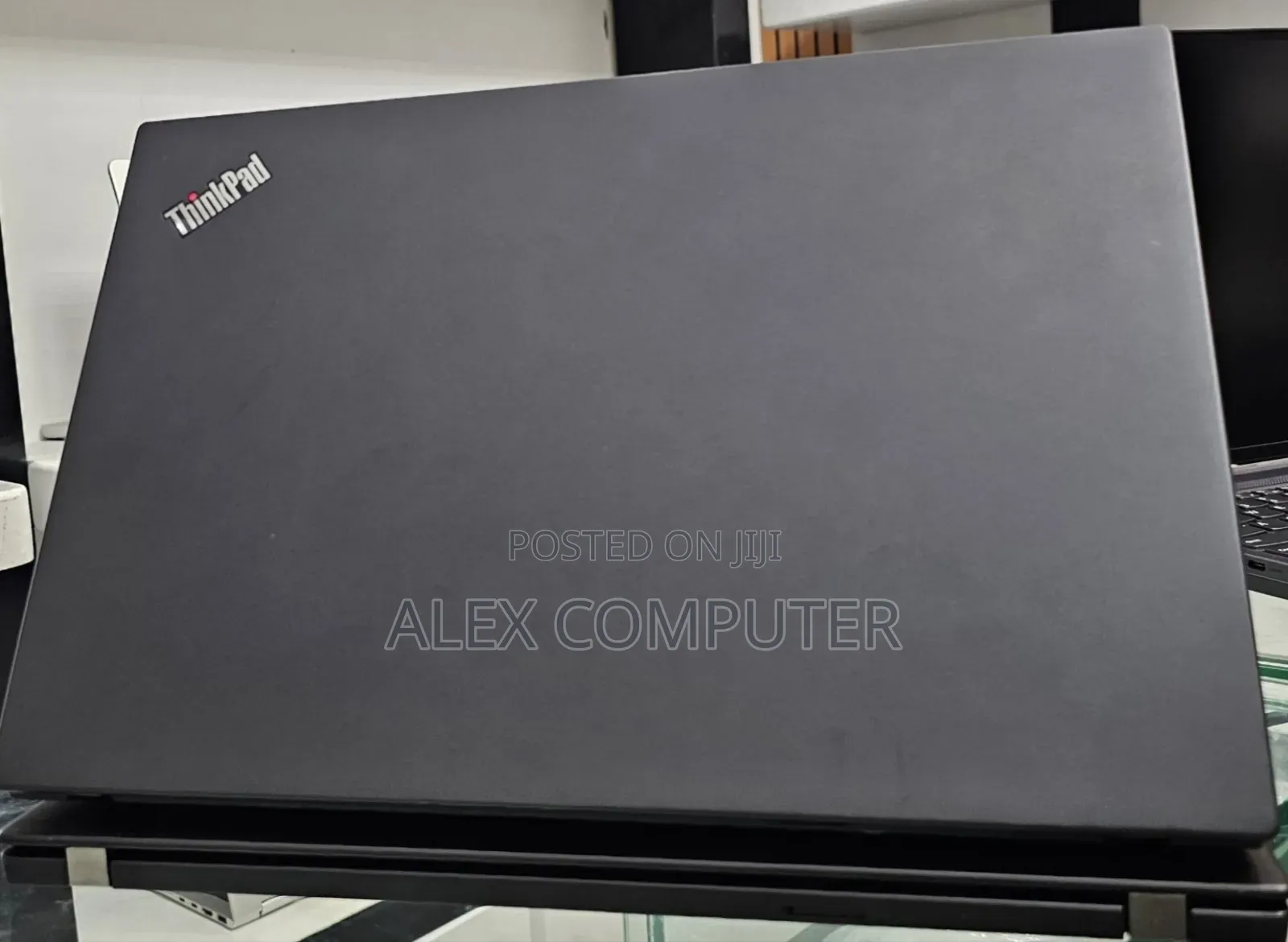 New Laptop Lenovo ThinkPad t495s 16GB AMD Ryzen 7 SSD 512GB