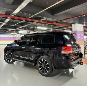 Toyota Land Cruiser 4.5 V8 GXR 2020 Black