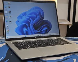 New Laptop HP EliteBook 840 10 8GB Intel Core i7 SSD 512GB