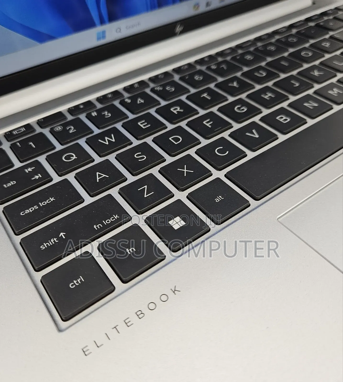 New Laptop HP EliteBook 840 10 8GB Intel Core i7 SSD 512GB
