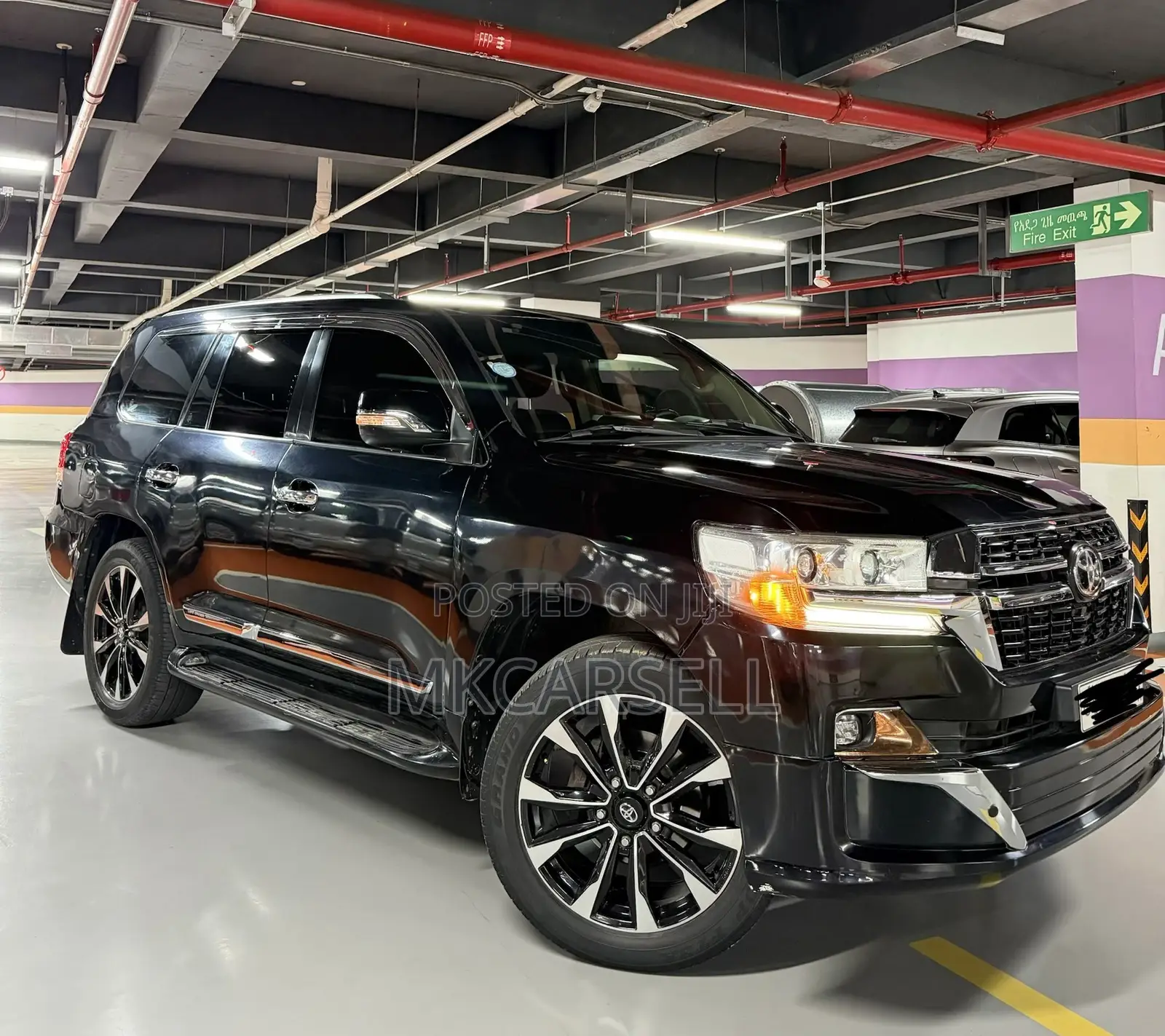 Toyota Land Cruiser 4.5 V8 GXR 2020 Black