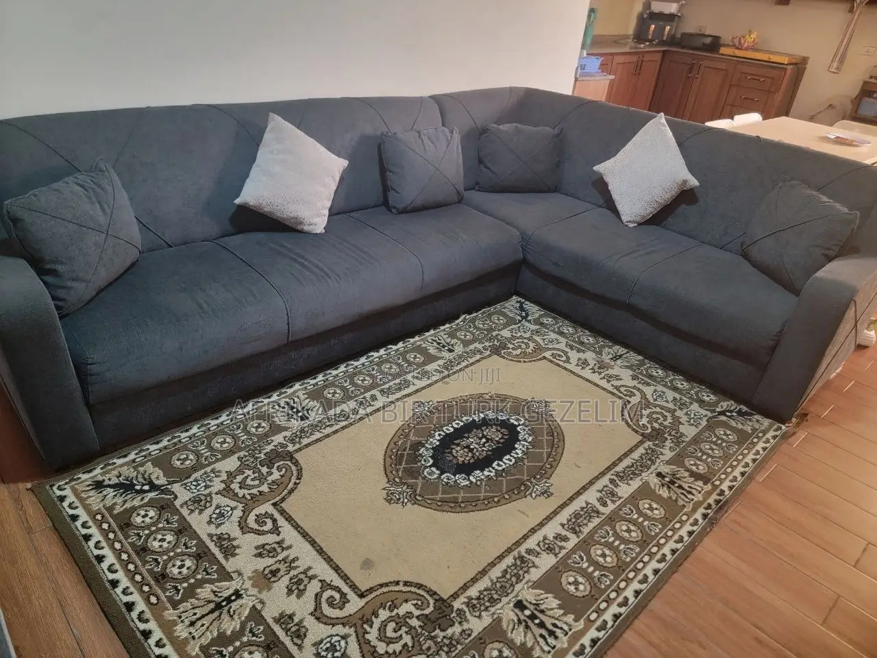 Sofa Home Sell