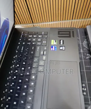 New Laptop HP Omen 16 16GB Intel Core i9 SSD 1T