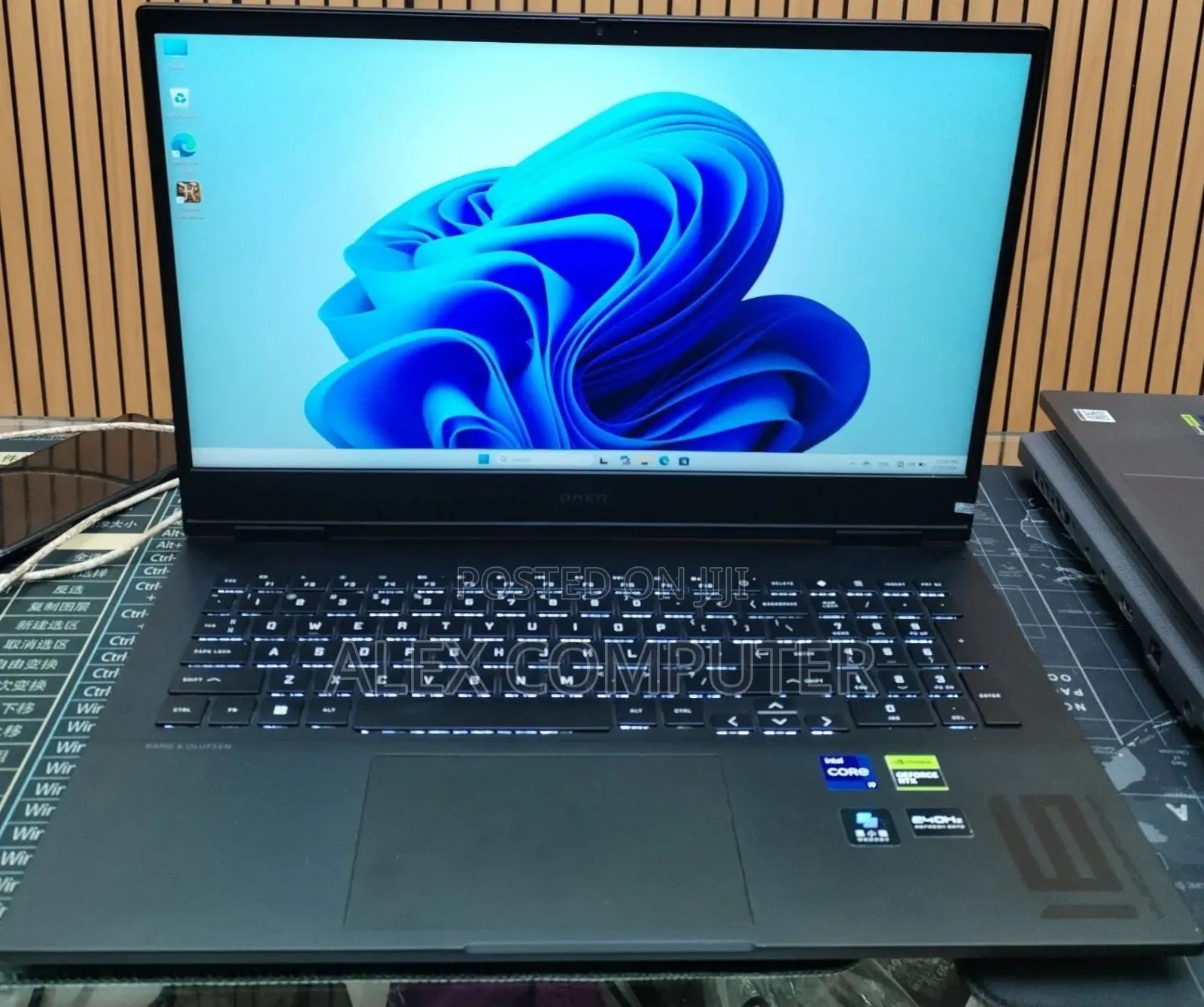 New Laptop HP Omen 16 16GB Intel Core i9 SSD 1T