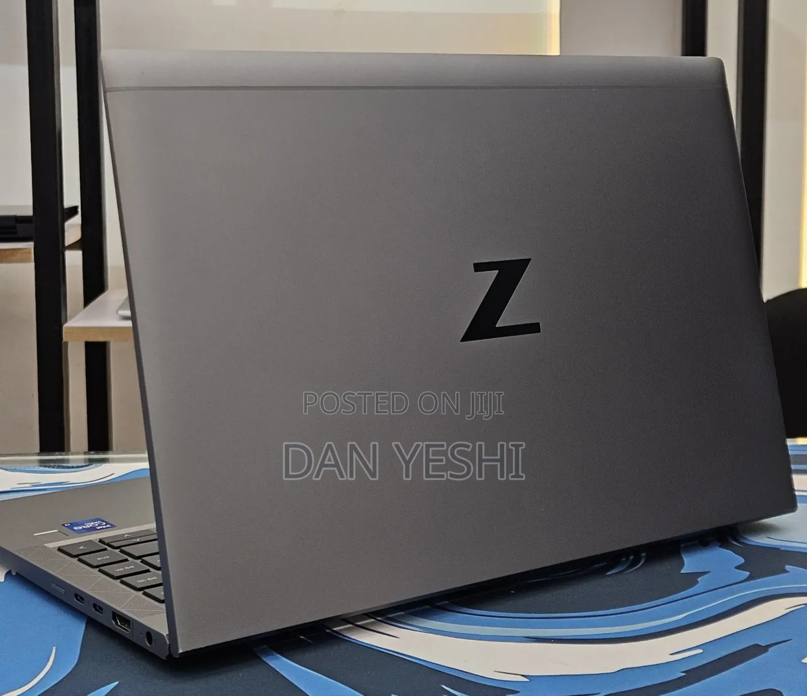 New Laptop HP ZBook Firefly G8 16GB Intel Core i7 SSD 512GB