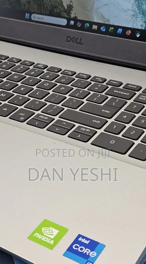 New Laptop Dell Inspiron 15 3511 16GB Intel Core i7 SSD 512GB