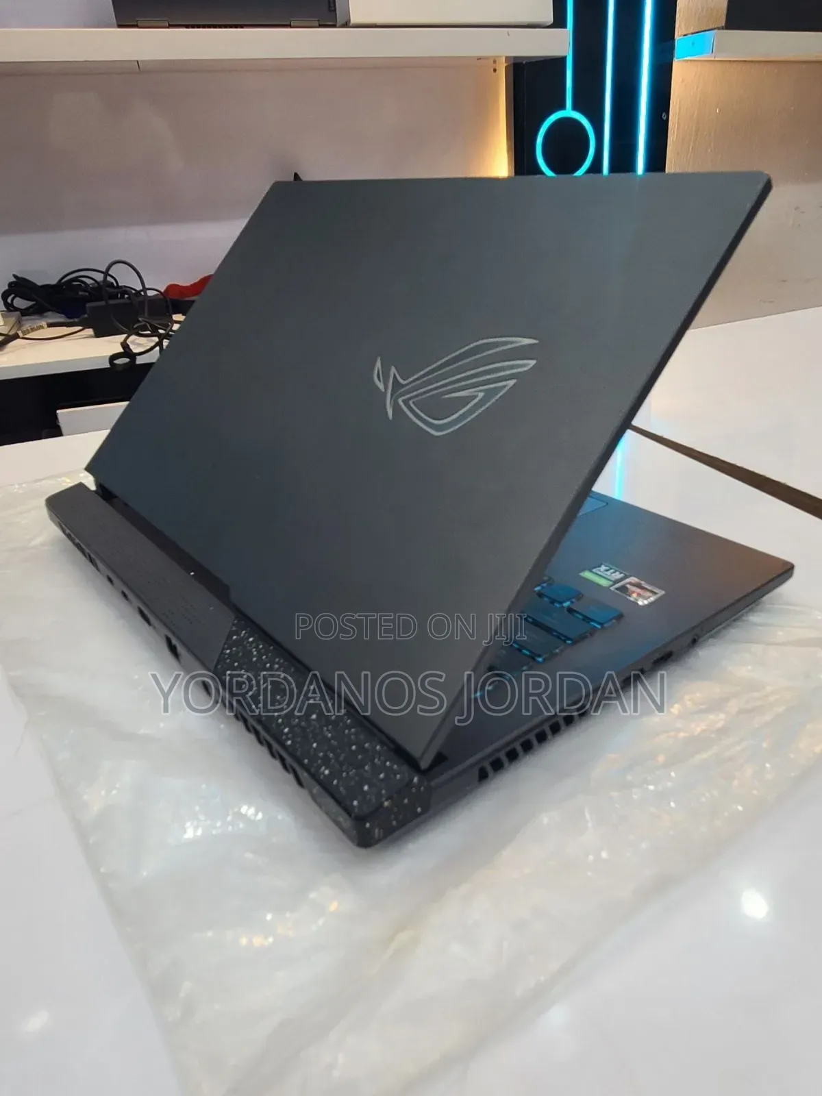 New Laptop Asus ROG Strix G15 16GB AMD Ryzen 7 SSD 512GB