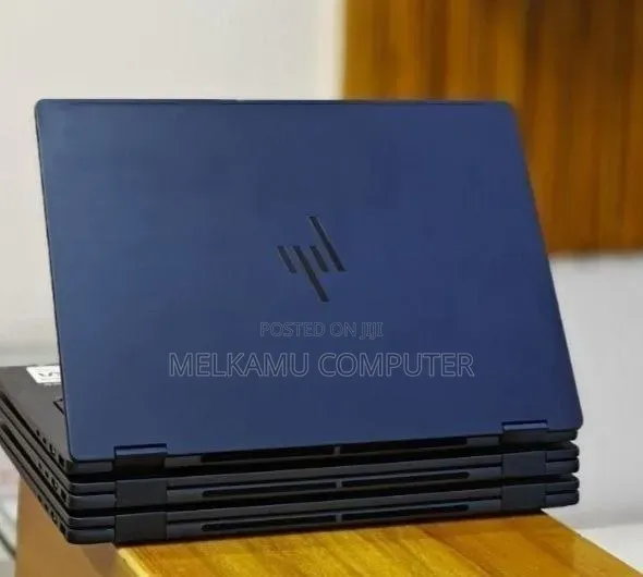 New Laptop HP OmniBook X Flip 14" 16GB Intel Core Ultra 7 SSD 1T