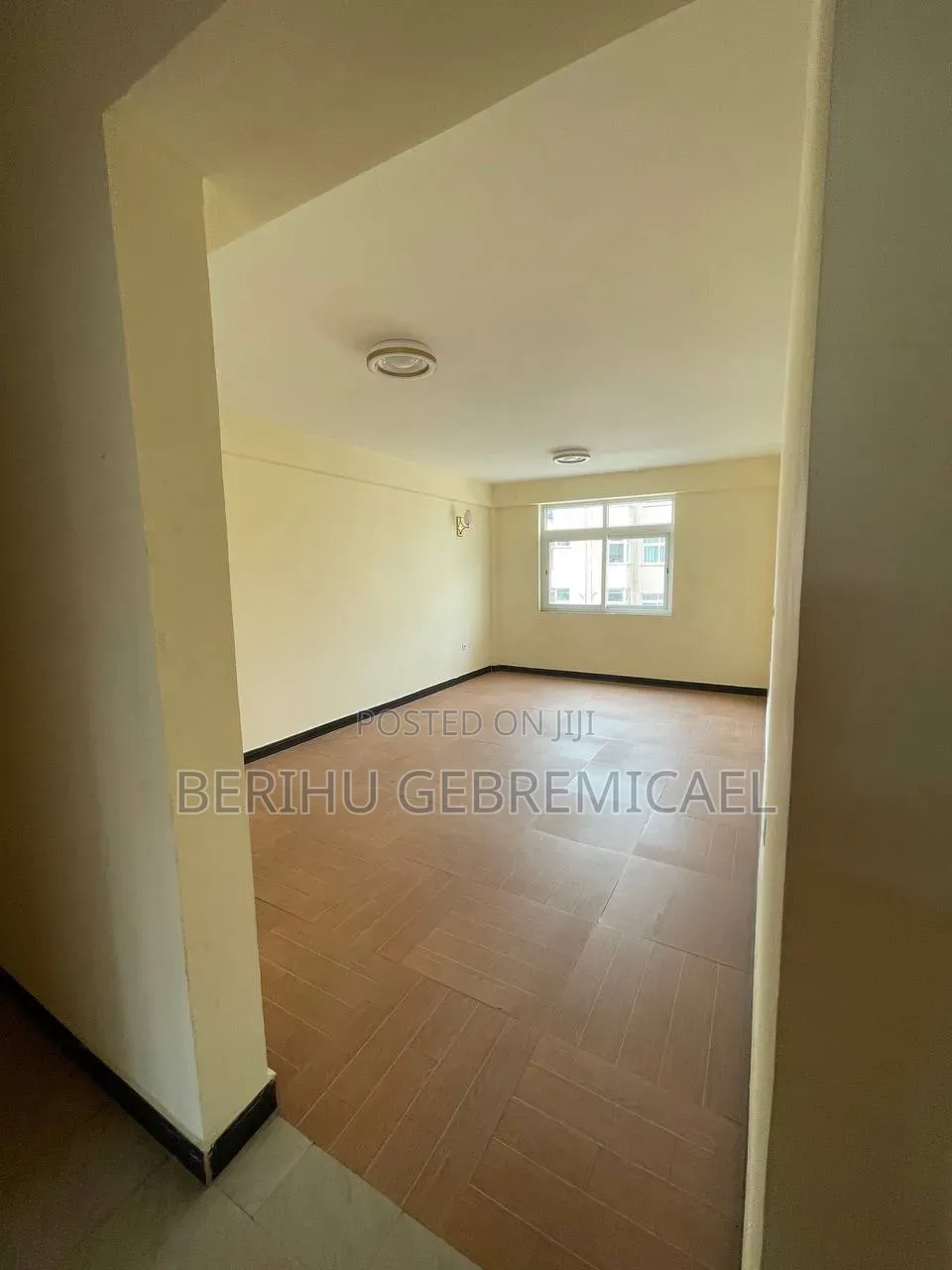 2bdrm Apartment in የረር, Bole for rent