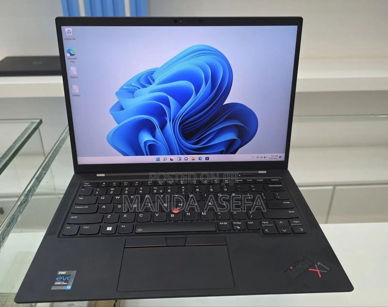 New Laptop Lenovo ThinkPad X1 Carbon 16GB Intel Core i7 SSD 512GB