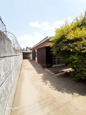 Furnished 6bdrm Villa in Ayat Real State, Yeka for sale