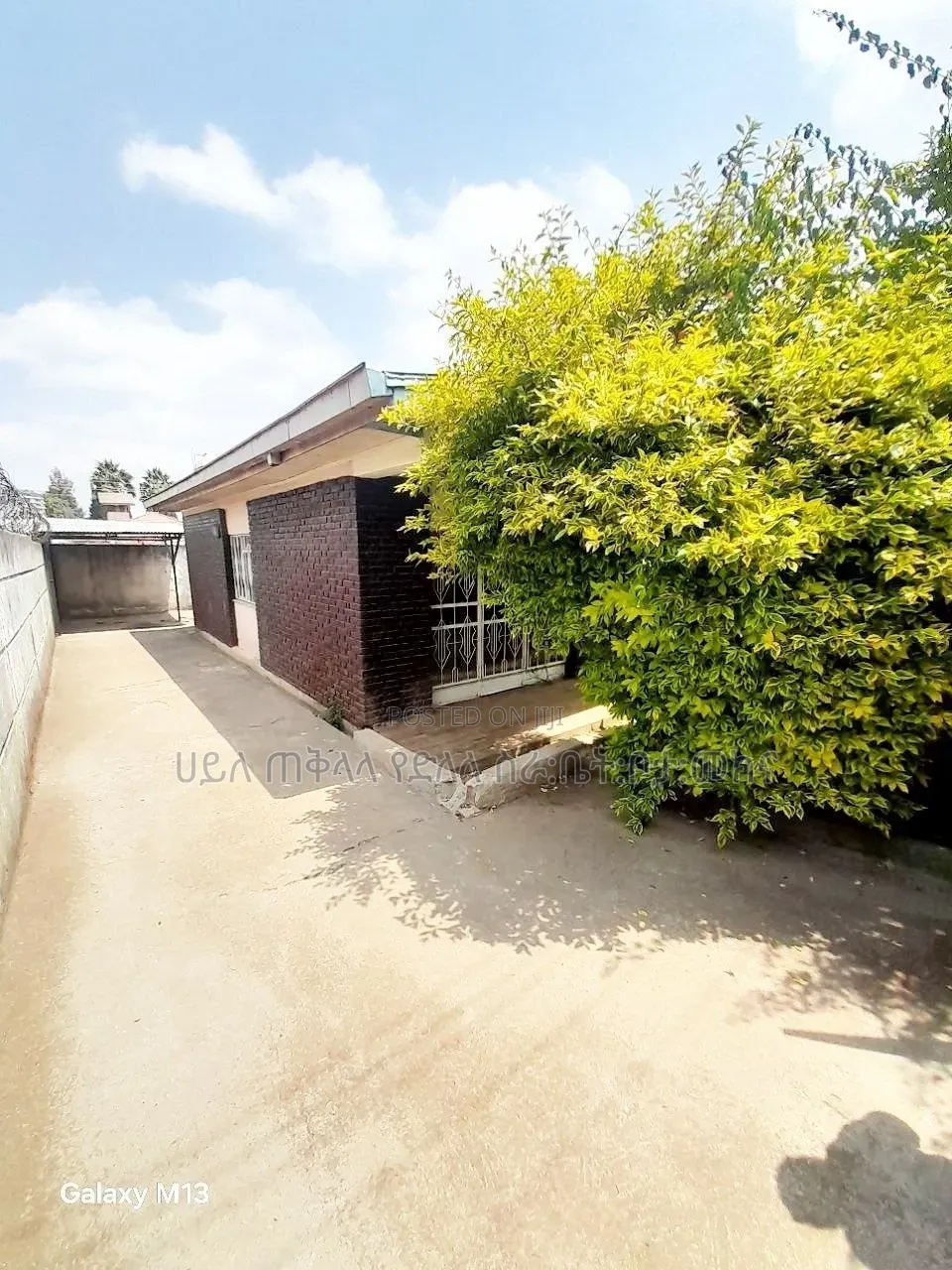 Furnished 6bdrm Villa in Ayat Real State, Yeka for sale