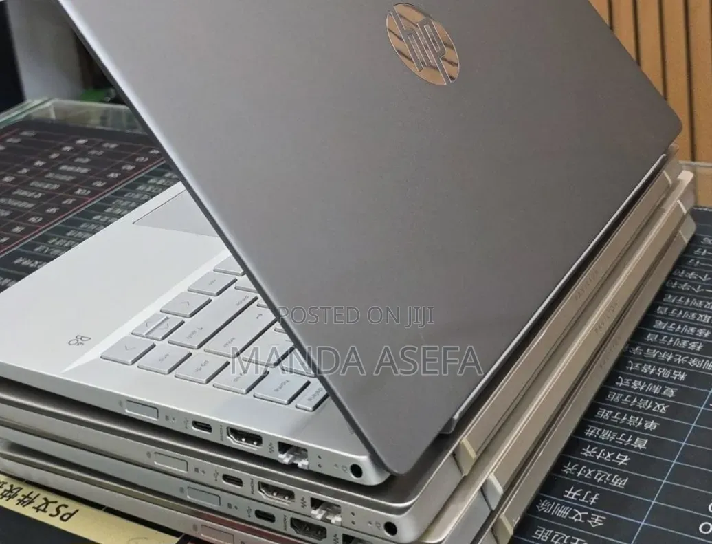 New Laptop HP Pavilion 14 8GB Intel Core i5 SSD 512GB
