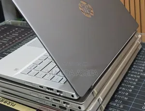 New Laptop HP Pavilion 14 8GB Intel Core i5 SSD 512GB