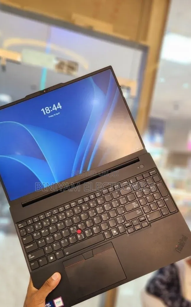 New Laptop Lenovo ThinkPad E16 Gen 3 16GB Intel Core Ultra 7 SSD 512GB