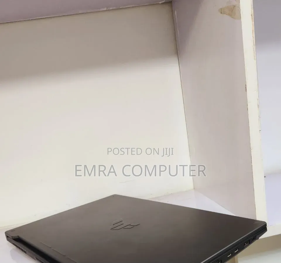 New Laptop Asus TUF Gaming F17 16GB Intel Core i7 SSD 1T