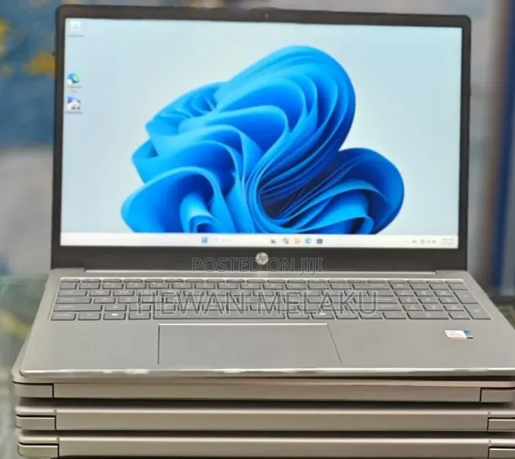 New Laptop HP Stream Notebook 16GB Intel Core i7 SSD 1T
