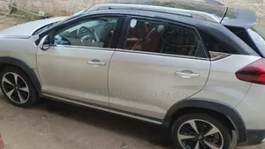 Chery Tiggo 2 2022 Silver