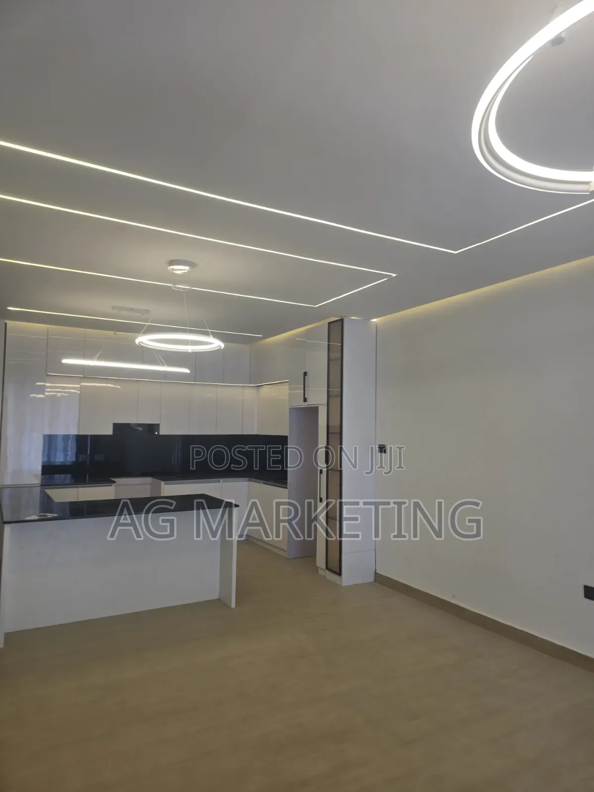 4bdrm Apartment in My Choice, Bole for sale