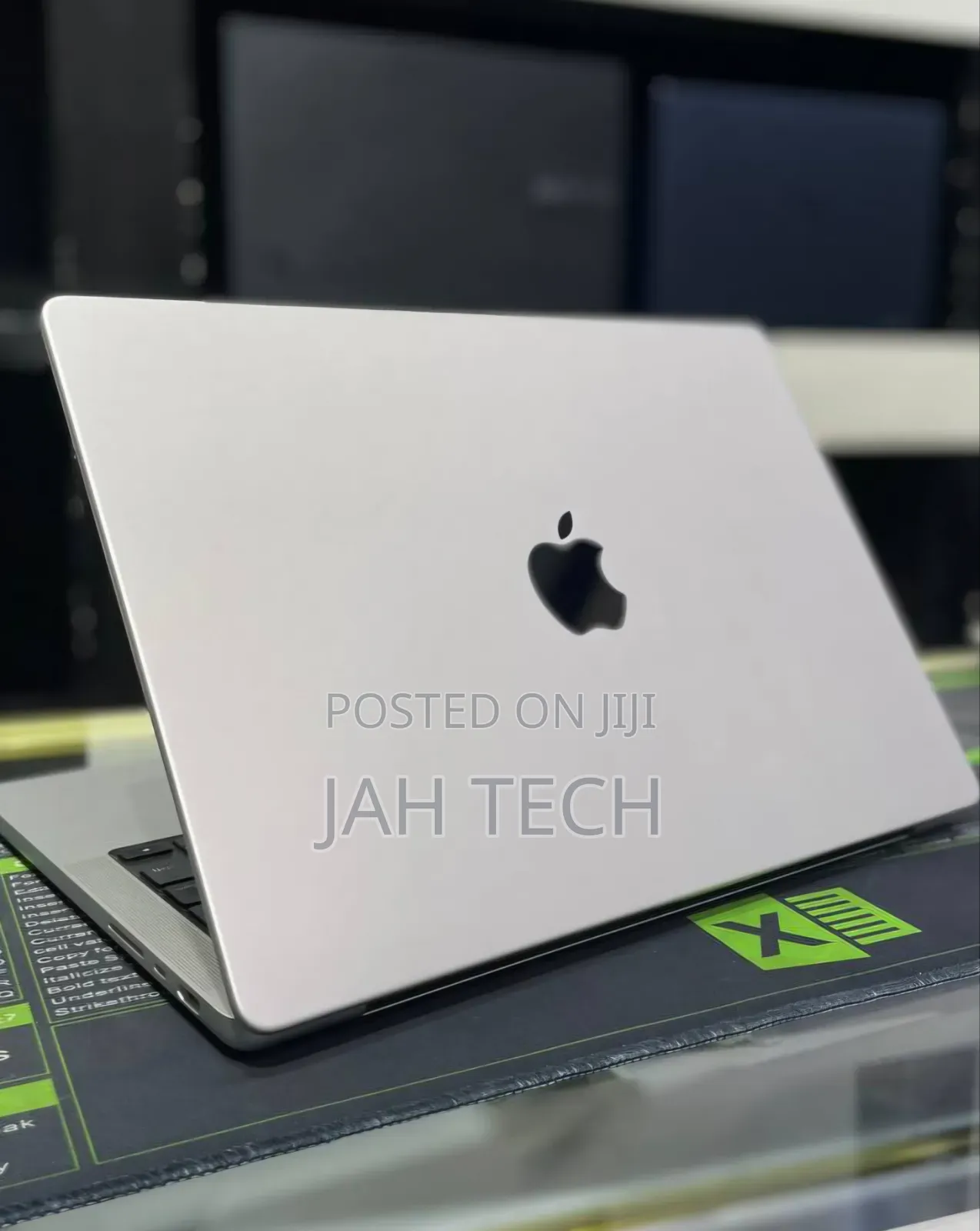 New Laptop Apple MacBook Pro 2021 M1 16GB Apple M1 Pro SSD 512GB