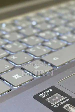 New Lenovo IdeaPad 5 Slim 13th Gen i7 16GB Intel Core i7 SSD 512GB