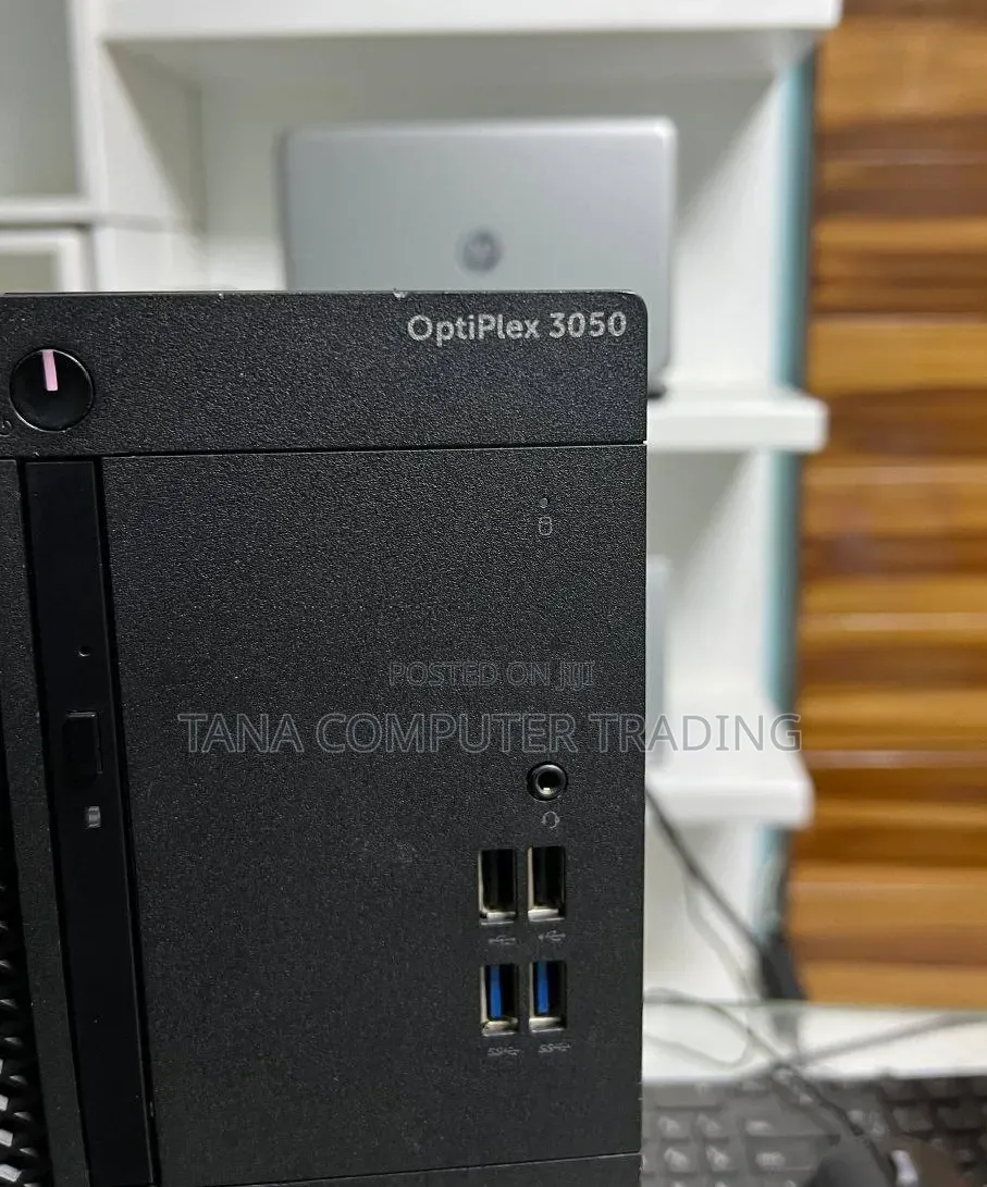 Desktop Computer Dell OptiPlex 3050 8GB Intel Core i5 SSD 512GB