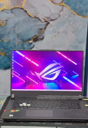 New Laptop Asus ROG Strix G17 16GB AMD Ryzen 9 SSD 1T