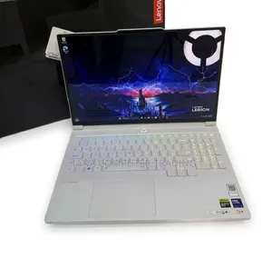 New Laptop Lenovo Legion Pro 7 32GB Intel Core Ultra 9 SSD 1T