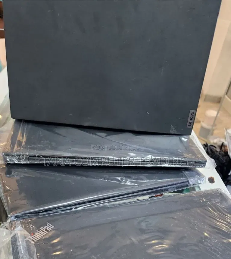 New Laptop Lenovo ThinkPad T14s Gen 2 16GB Intel Core i7 SSD 512GB