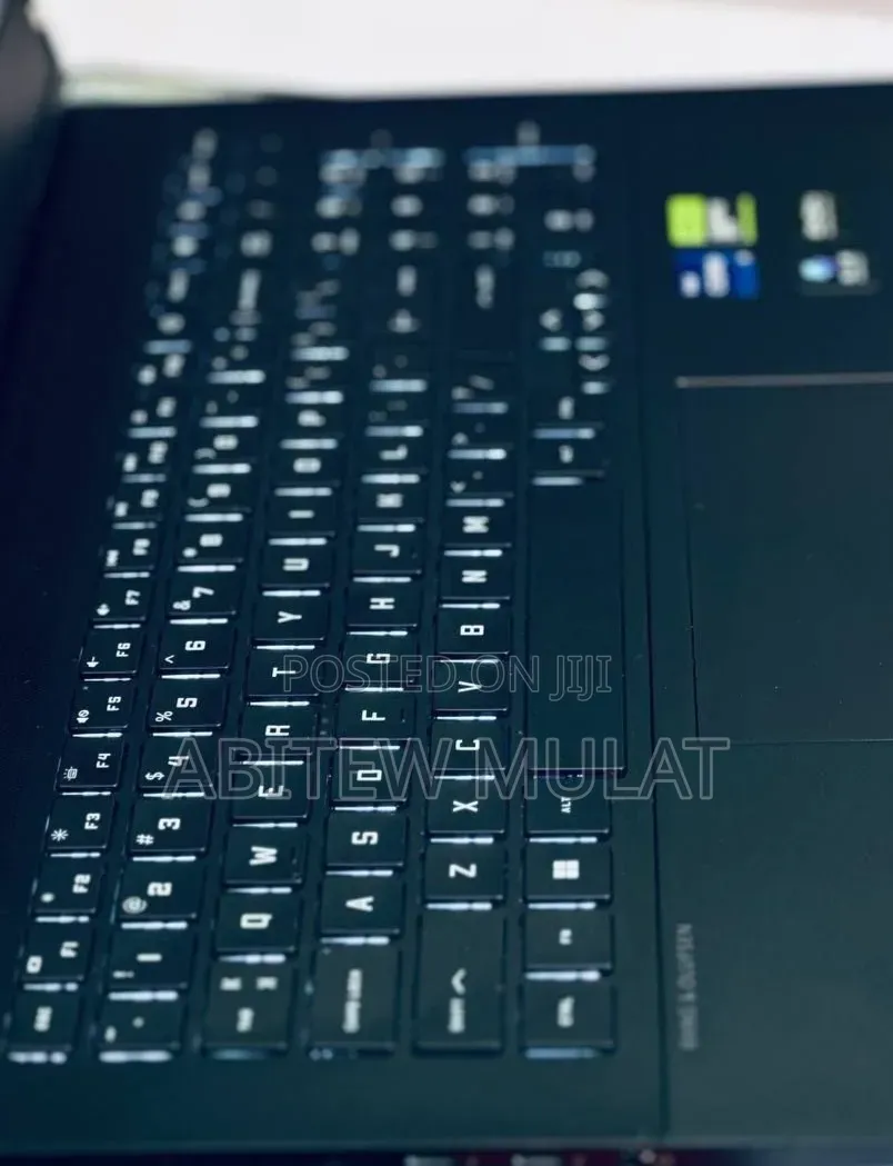 New Laptop HP Omen 16 16GB Intel Core i9 SSD 1T