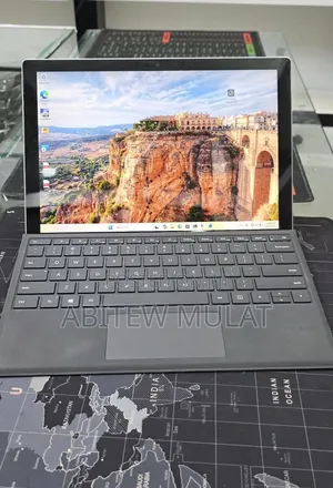 New Laptop Microsoft Surface Pro 7+ 16GB Intel Core i7 SSD 512GB