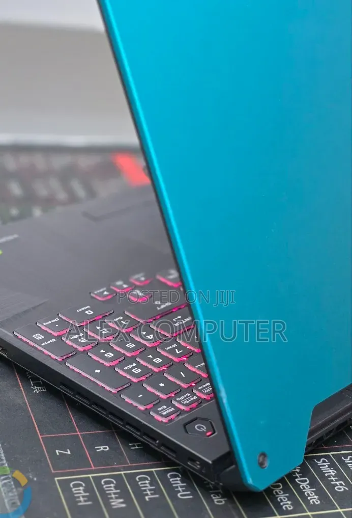 New Laptop Asus TUF Gaming A15 16GB AMD Ryzen 9 SSD 512GB