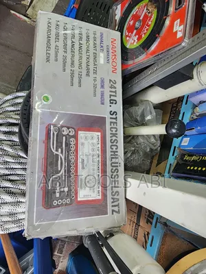 24 Pcs Socket Wrench Set