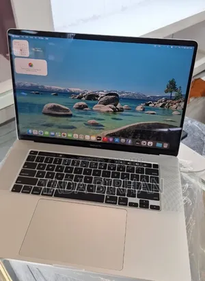 New Laptop Apple MacBook Pro 2019 32GB Intel Core i9 SSD 1T