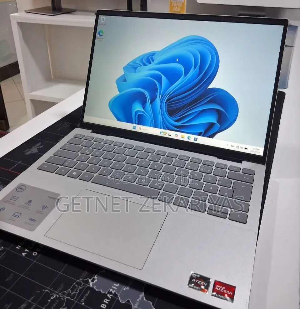 New Laptop Dell Inspiron 14 16GB AMD Ryzen 7 SSD 1T