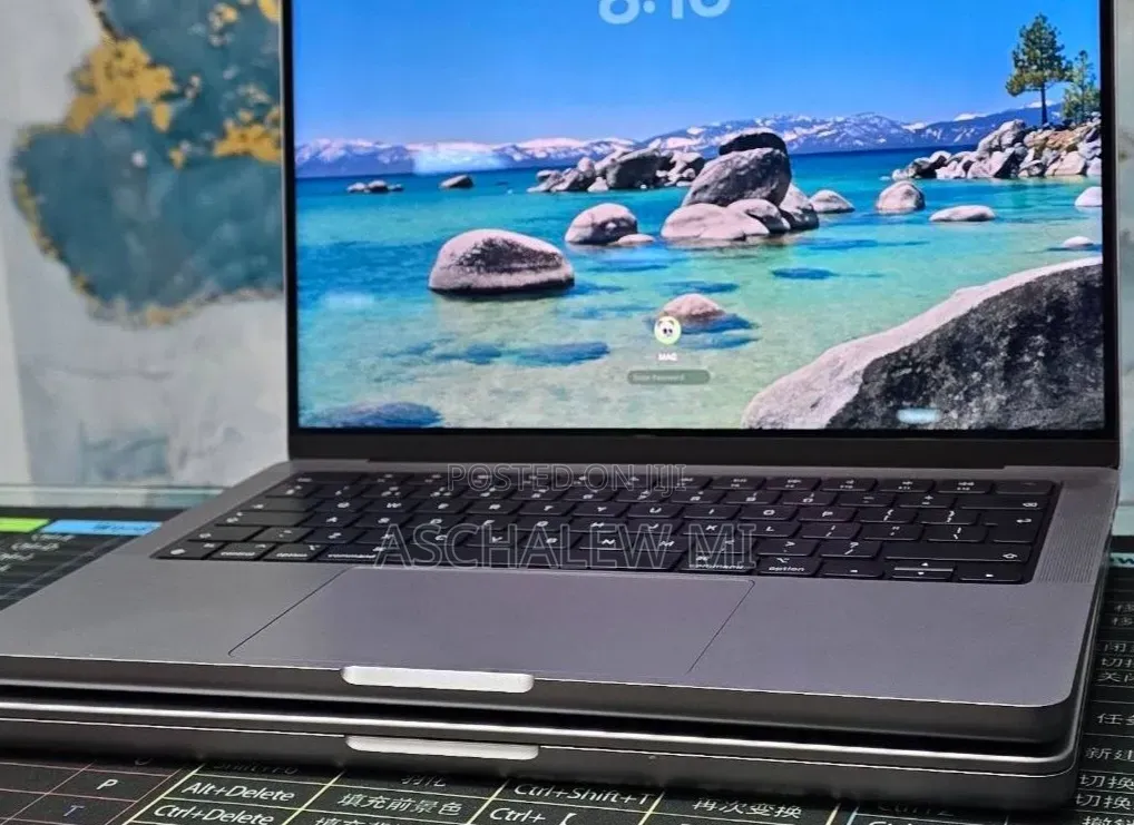 New Laptop Apple MacBook Pro 2021 M1 32GB Apple M1 Pro SSD 512GB