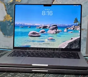 New Laptop Apple MacBook Pro 2021 M1 32GB Apple M1 Pro SSD 512GB