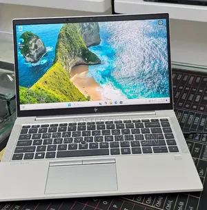 New Laptop HP EliteBook 845 G7 16GB AMD Ryzen 5 SSD 512GB