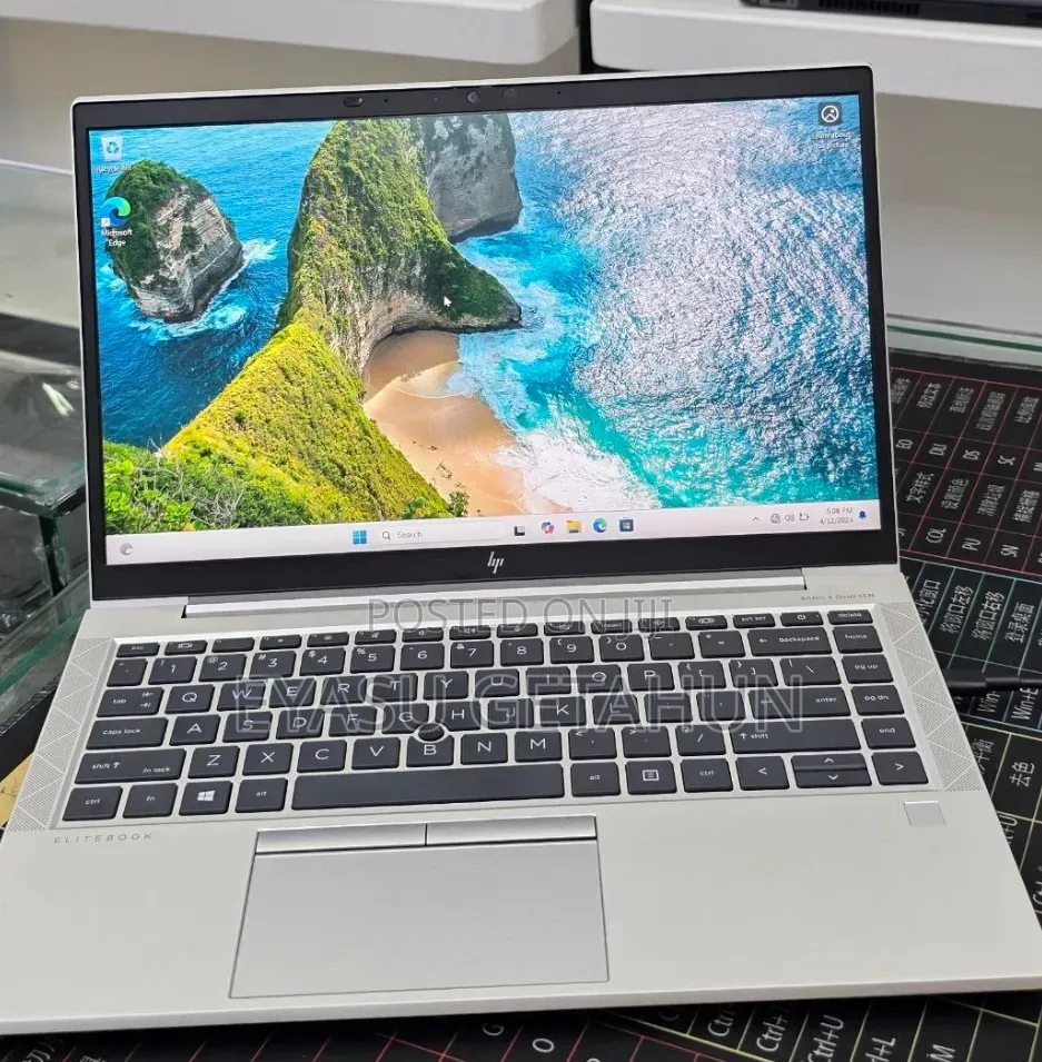 New Laptop HP EliteBook 845 G7 16GB AMD Ryzen 5 SSD 512GB