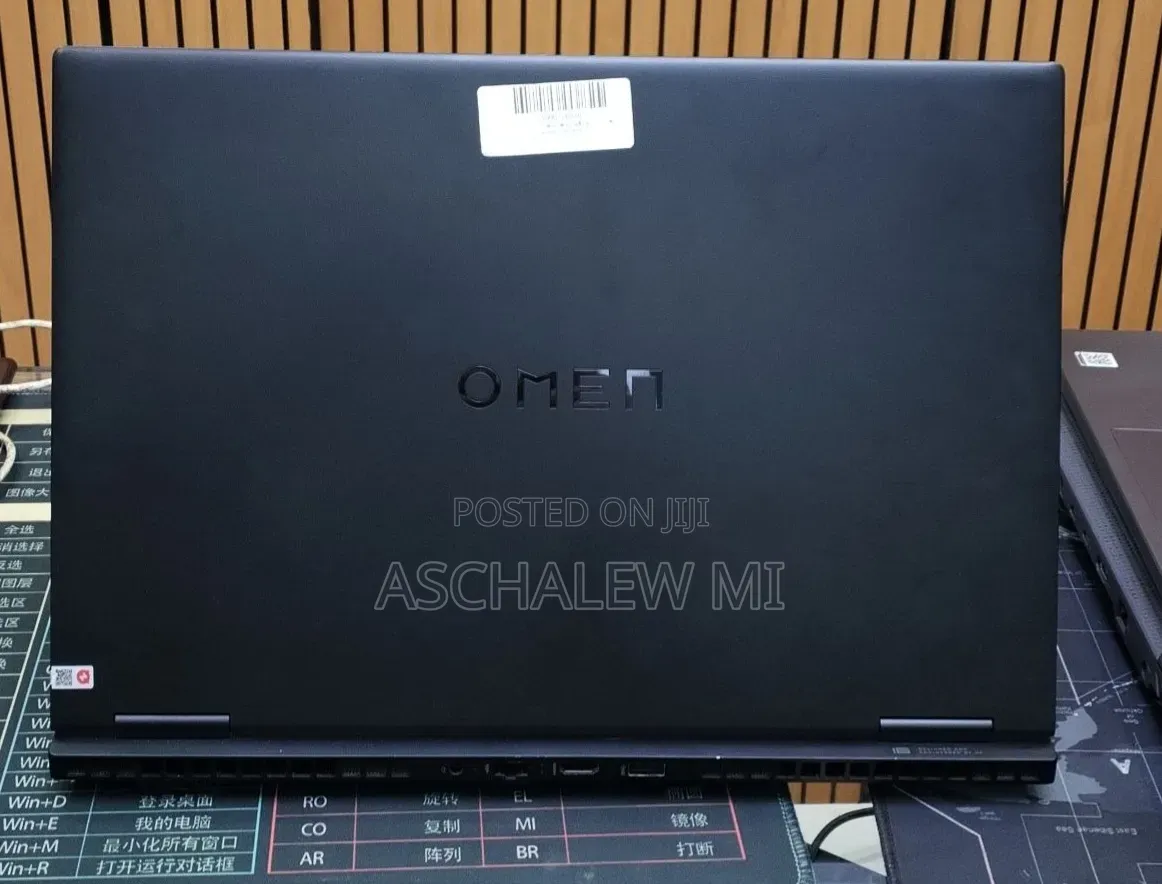 New Laptop HP Omen 16 16GB Intel Core i9 SSD 1T