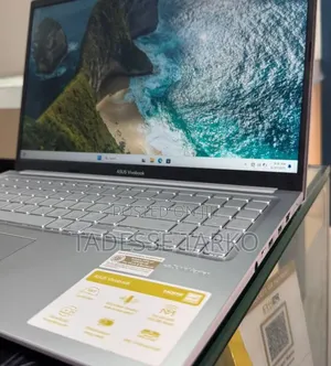 New Laptop Asus Vivobook 15 16GB AMD Ryzen 7 SSD 512GB
